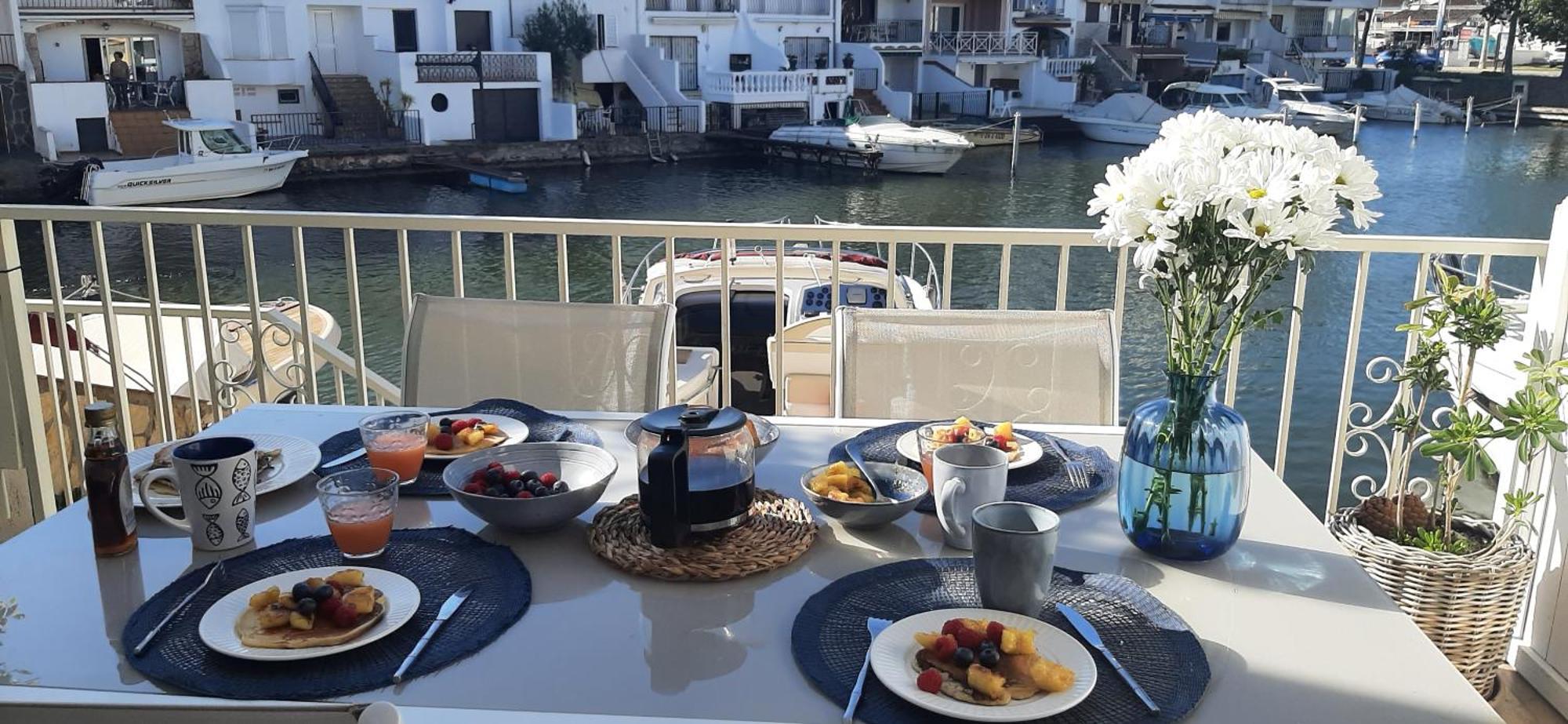 Villa Casa Blue Port Banyuls Empuriabrava Exterior foto